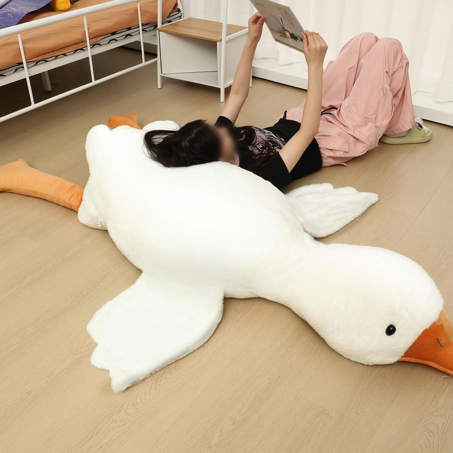 Meooeck Giant Goose Plush Pillow