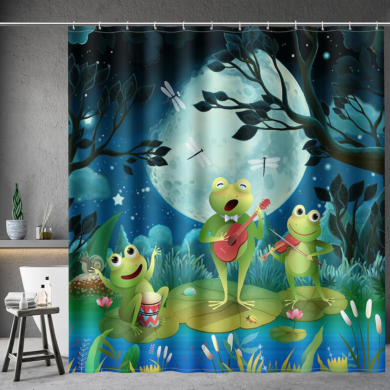 Aimego Funny Frog Shower Curtain Set